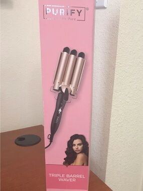 Triple Barrel Waver - Black and Gold